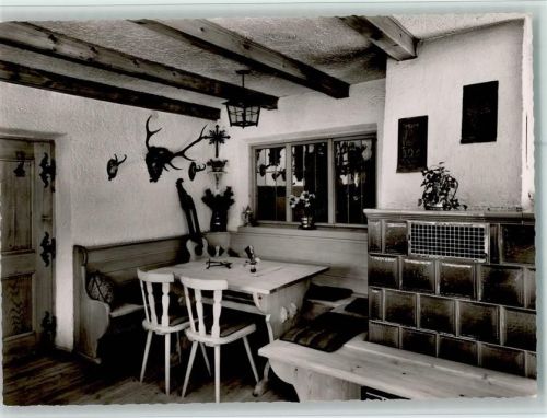 Kreuth Gaststätte Café Schwaigeralm Innenaufnahme Kachelofen
