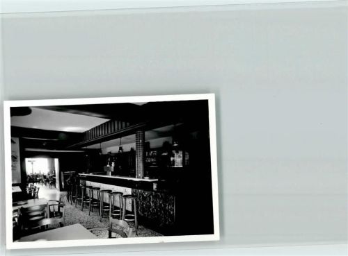Lippetal Foto von Barhockern AKU2