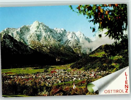 Lienz Ortsansicht und verschneiter Spitzkofel