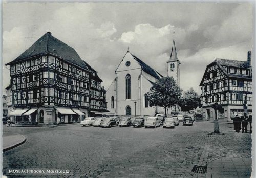 Mosbach Marktplatz Kirche VW-Käfer