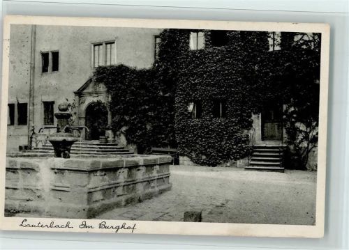 Lauterbach Im Burghof Brunnen