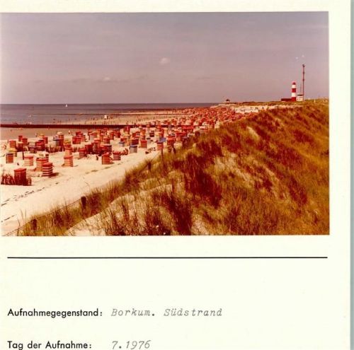 Borkum Südstrand und Leuchtturm Foto montiert auf Karton