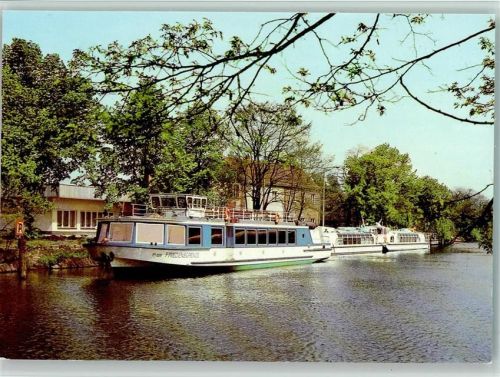 Eisenhüttenstadt Anlegestelle der Fahrgastschiffe Schiff Friedensgrenze