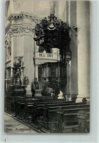 Fulda Dom Innenaufnahme Predigtstuhl