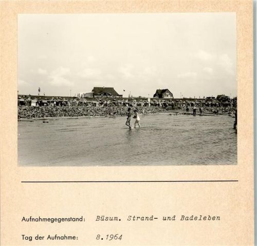 Büsum Strand- und Badeleben Foto montiert auf Karton