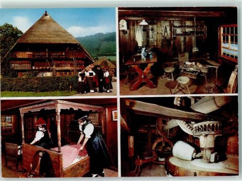 Gutach Rückseite mit Abschürfungen bzw Kleberesten Freilichtmuseum