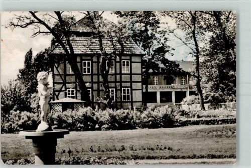 Pretzsch Kurpark Brunnen Fachwerkhaus
