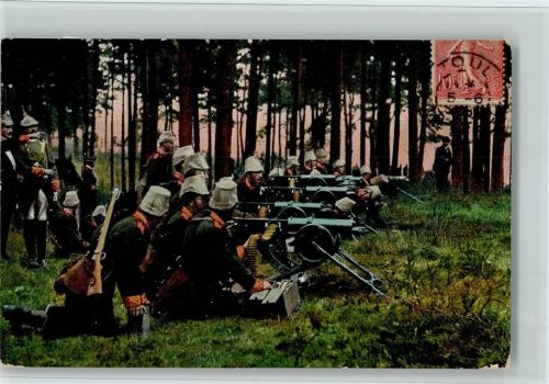 WK I Soldaten mit Maschinengewehre AK