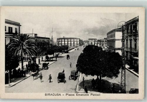 Siracusa Piazza Emanuele Pancali Kutschen