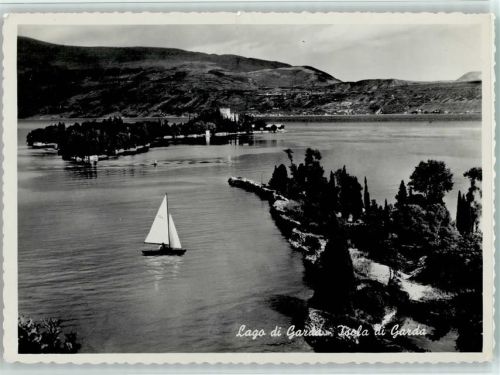 San Felice del Benaco Isola di Garda Gardasee / Lago di Garda