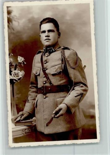 WK II - Soldat vom 8. Regiment ? AK