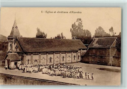 Alarobia Kirche Eglise et chrétiens