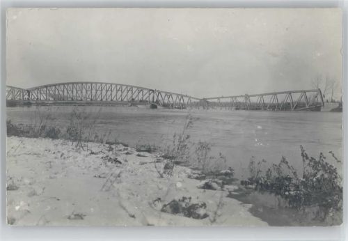 Privatfoto - Eisenbahnbrücke zerstört - WK I - Mazedonien Trümmerort Foto AK
