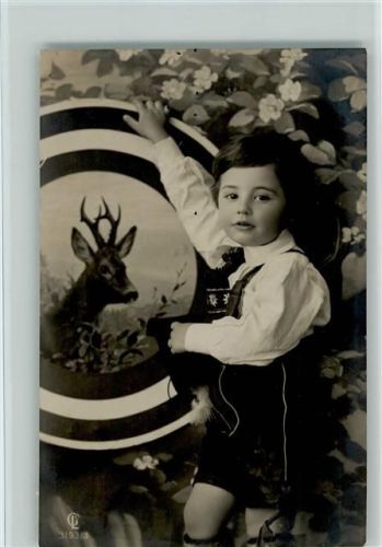 Schiess-Scheibe mit einem Hirsch darauf, Kind in Lederhose 1909 Foto AK