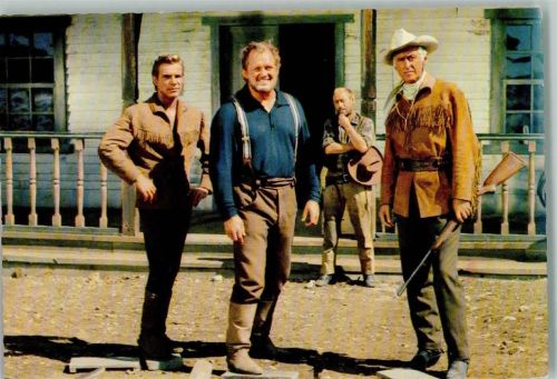 Stewart Granger, Götz George und Walter Barnes in Unter Geiern Nr. 12 - Karl May Karl May