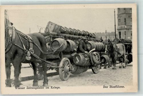 Wien 1. Bezirk, Innere Stadt Wiener Zeitungsleser im Kriege Der Bierführer Apotheke Zeitung