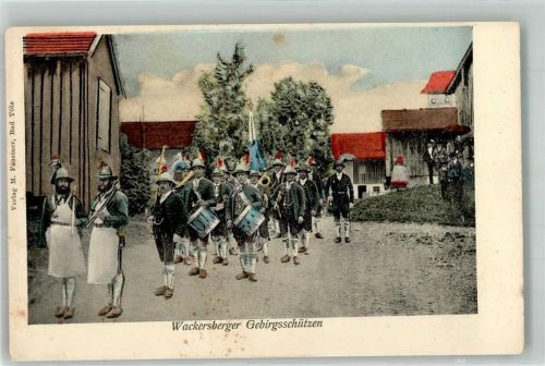 Wackersberg Festzug der Wackersberger Gebirgsschützen Schützen-Kapelle
