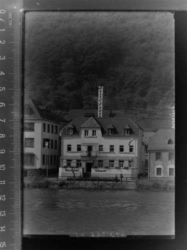 56332 W5401 Kattenes GLASNEGATIV Gasthaus Schmitt