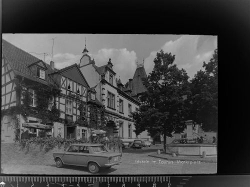 Idstein Marktplatz Auto