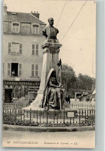 Fontainebleau Denkmal Carnot