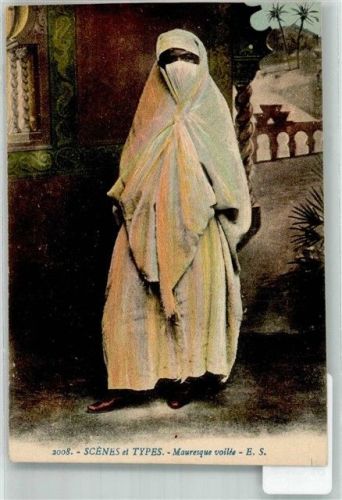 Verschleierte maurische Frau