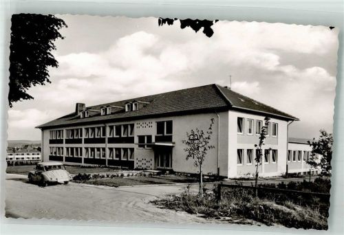 Usingen Schülerheim Oldtimer