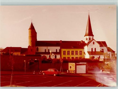 Steinfeld Ortsansicht Kirche