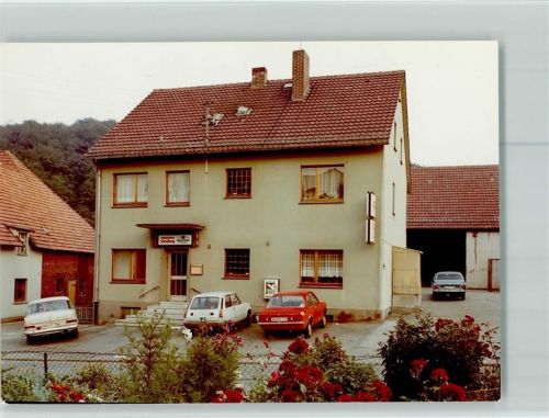 Kühlsen R5 vor dem Gasthaus Steinkrug