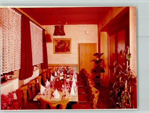 Hohenhausen Hotel Lindenkrug Innenaufnahme gedeckte Tafel