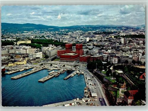 Oslo Fliegeraufnahme Rathaus Hafen