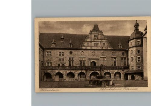 Weikersheim Weikersheim Schloßhof mit Rittersaal AKU1