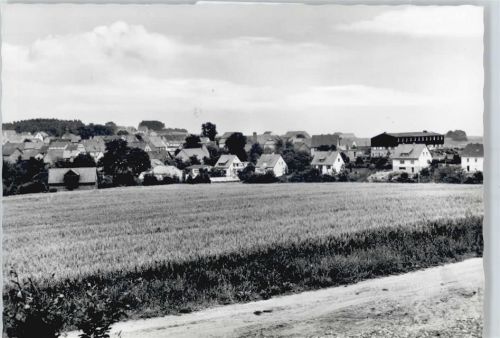 Marienhagen Feld Haus Baum