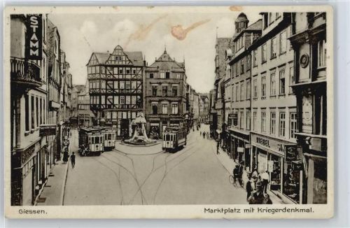 Gießen Marktplatz, Kriegerdenkmal