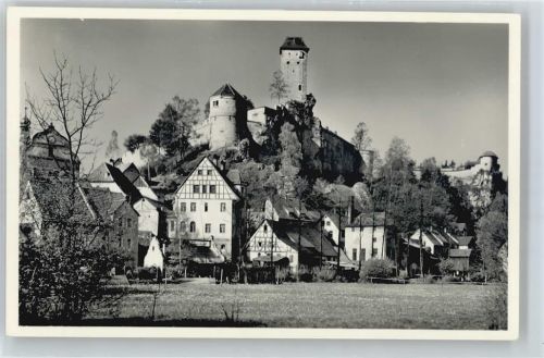 Neuhaus Burg Veldenstein