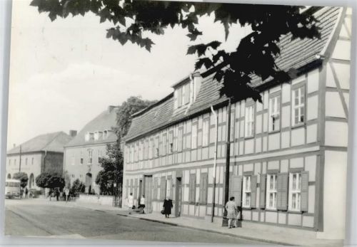 Treuenbrietzen Wittenbergstraße Fußgänger