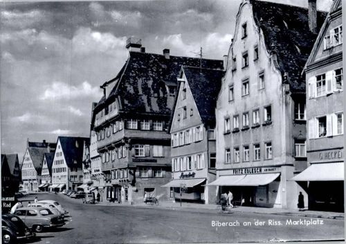 Biberach Marktplatz, Geschäft