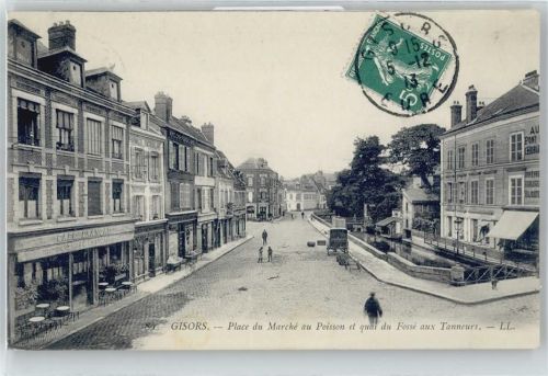 Gisors PLace du marche