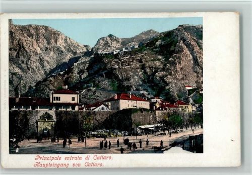 Kotor Haupteingang Bergpanorama