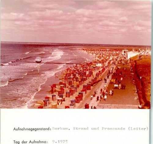 Borkum Strand und Promenade Leiter Foto montiert auf Karton