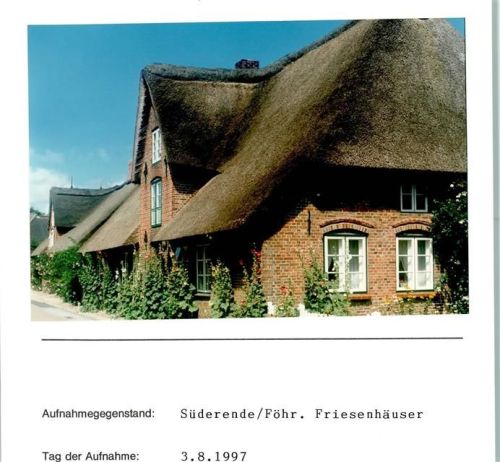 Süderende Friesenhäuser Foto montiert auf Karton