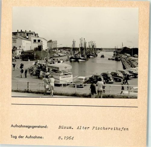 Büsum Alter Fischereihafen Fischerboote Foto montiert auf Karton