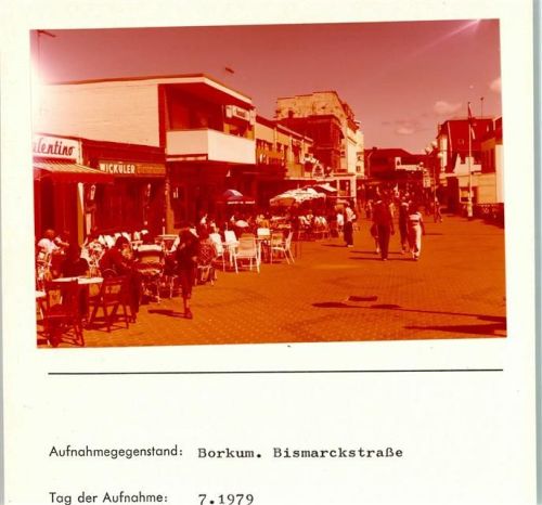 Borkum Bismarckstraße Foto montiert auf Karton