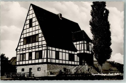 Heidingsfeld Jugendherberge Frau Holle