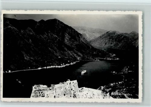 Kotor Bucht Bergpanorama