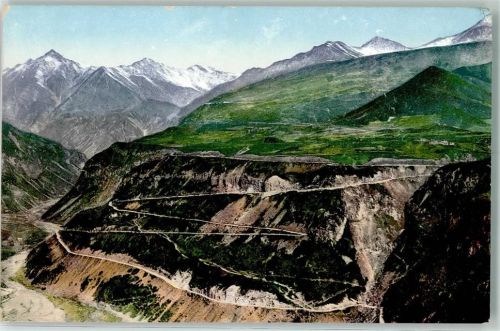 La route militaire de Georgie Vue generale de la pente Mlety