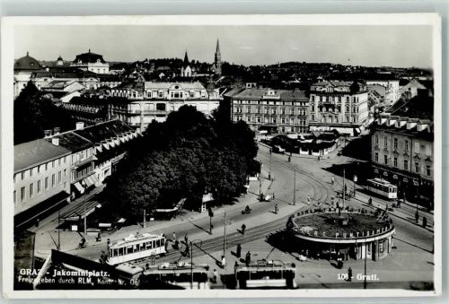 Graz Jakominiplatz Straßenbahnen Kiosk