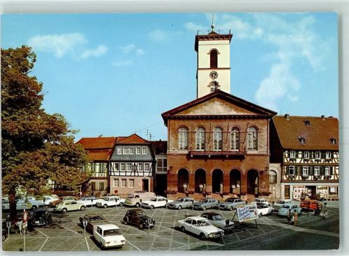 Seligenstadt Marktplatz Rathaus Parkplatz CV2