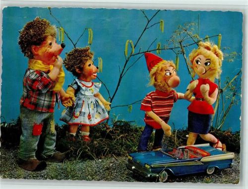 Stoffpuppen, Spielzeug Auto AK
