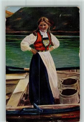 Mädchen in Tracht auf einem Fischerboot , sign Solveig Lund , Eneret Serie 77/8 AK