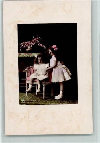 1909 Zwei Mädchen lesen ein Buch AK
